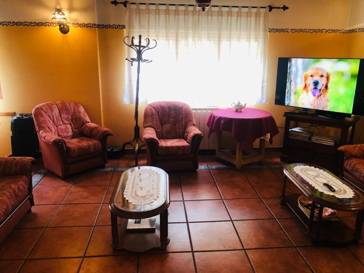 Hostal Jj Salduero 外观 照片